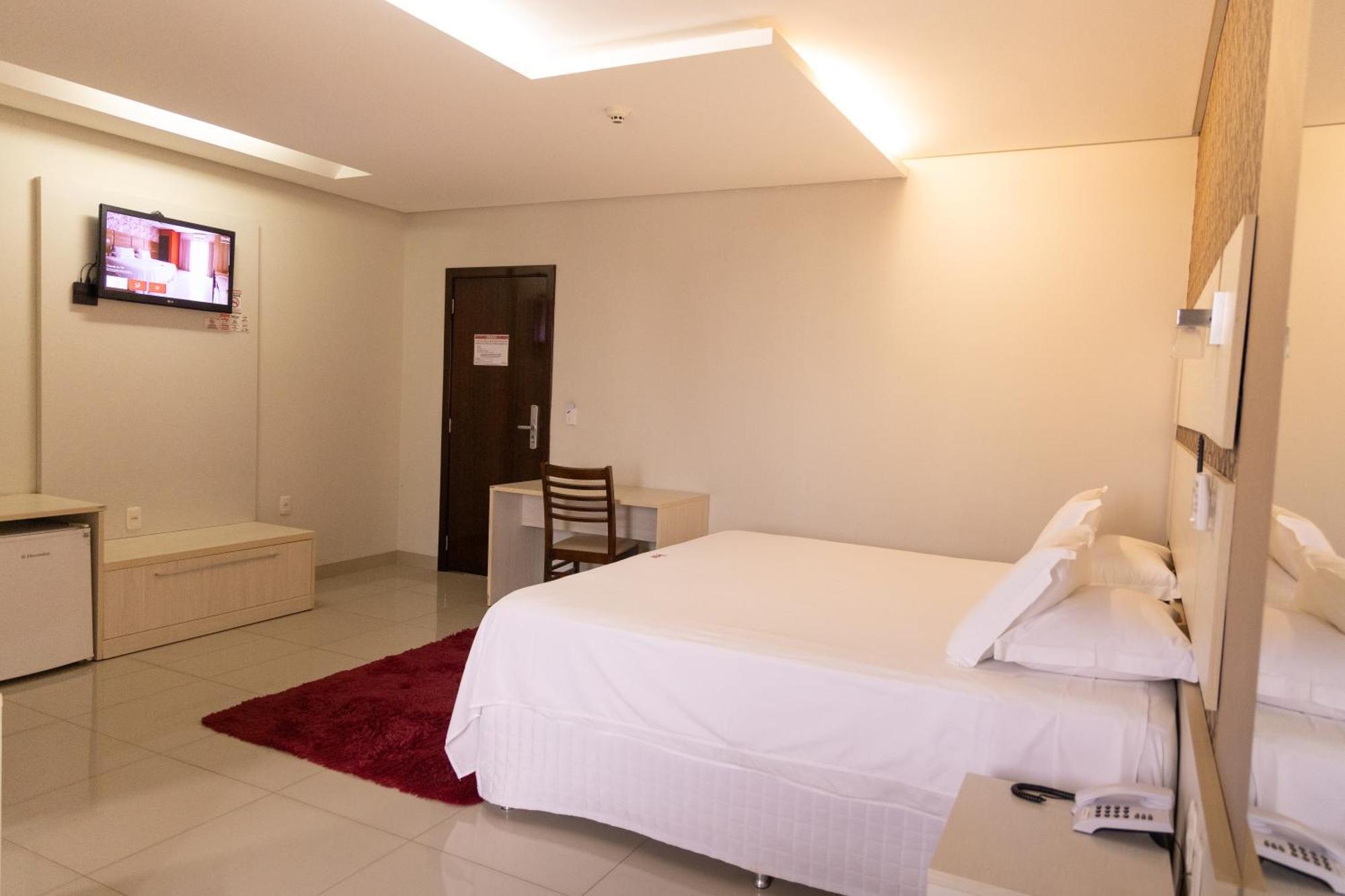 Tezla Hotel Primavera do Leste Eksteriør bilde